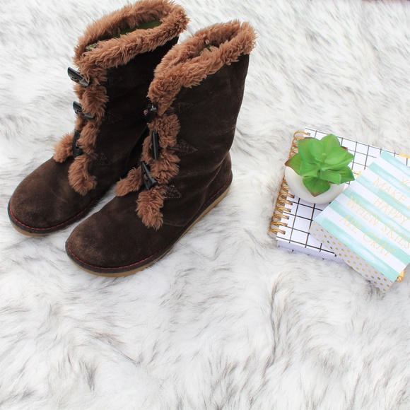 Earth Shoes - Earth Wyandot Sherpa Women’s Boots Size 8